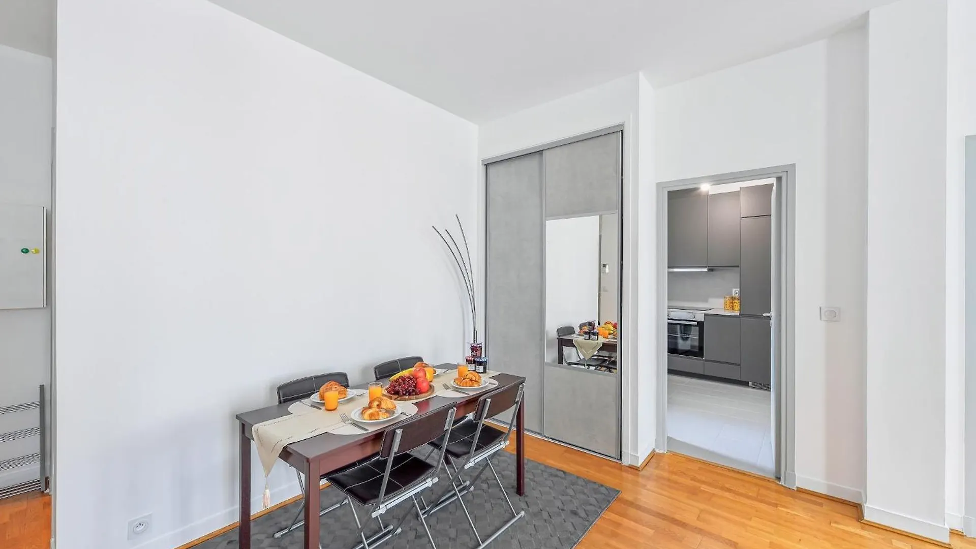 Galeries Lafayette Haussmann - 1Br - Cityapartmentstay Paris Apartment